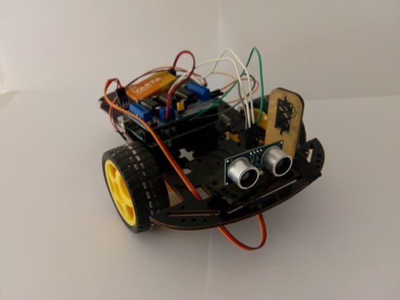 tyktflydende Vej voks Obstacle avoiding robot using Arduino